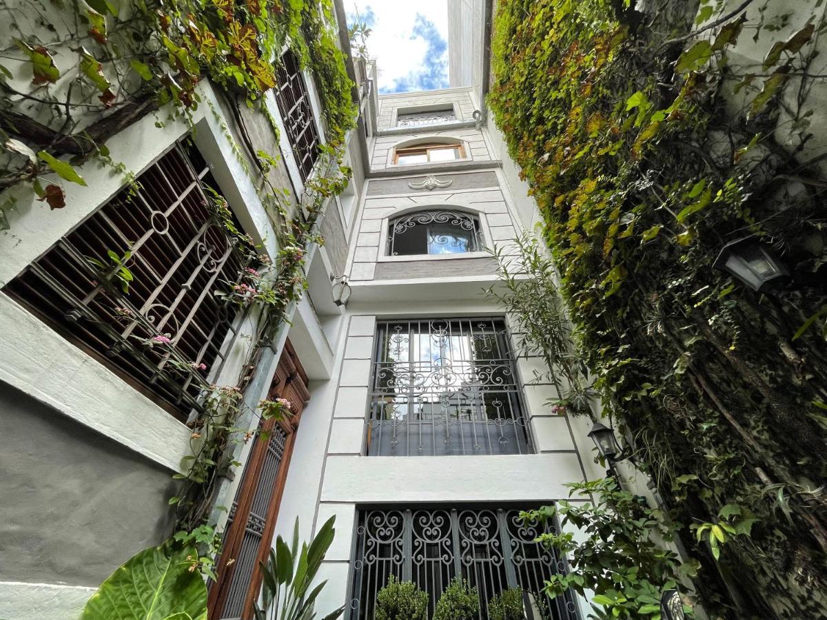 Le Petit Palais Bed & Breakfast Buenos Aires Exterior photo